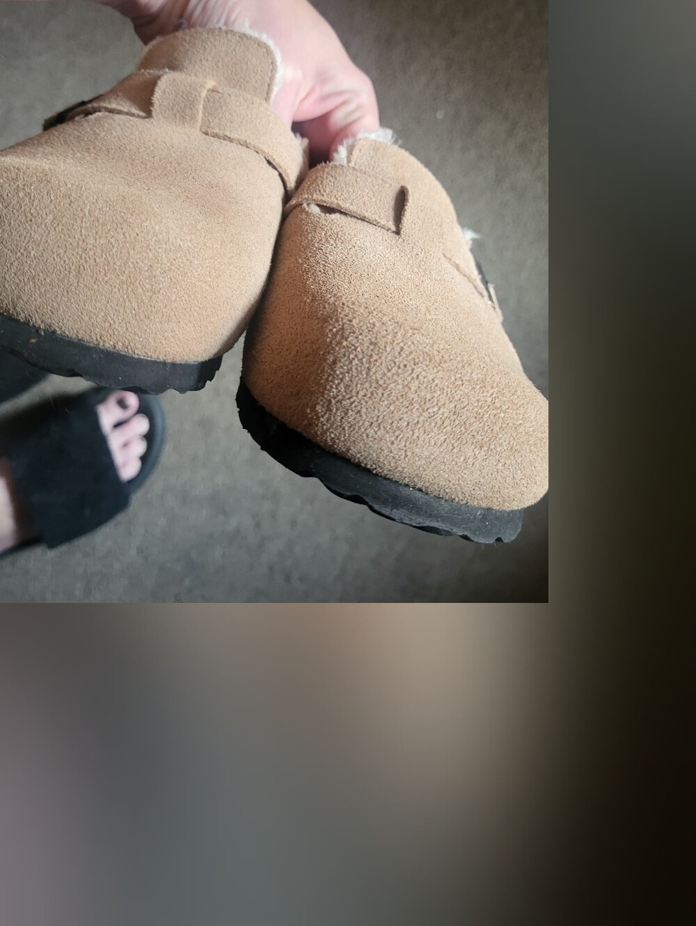Birkenstock Suede Tan~Shearling Lined~Mule Clogs~Size 40. - Picture 5 of 13